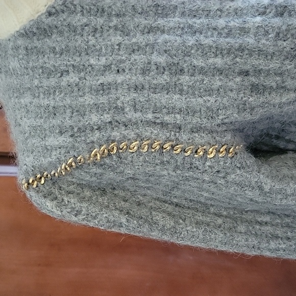 Tory Burch Women's S Gray Black Knit Wool Blend Cardigan with Gold Accen… - Picture 6 of 10